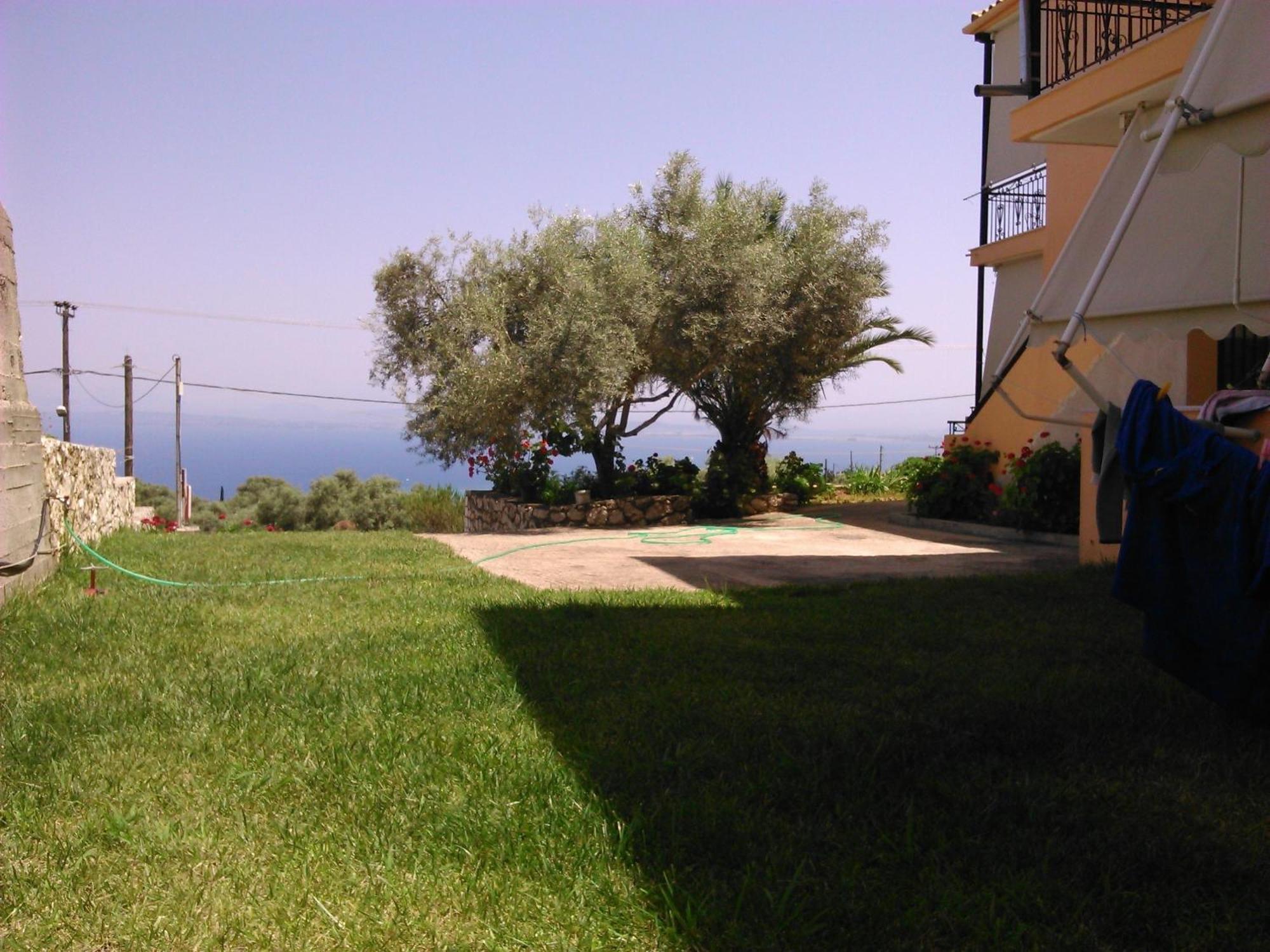 Pansion Laertes Apartment Tsoukaladhes Exterior photo
